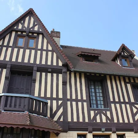 Aux Portes De Rouen *