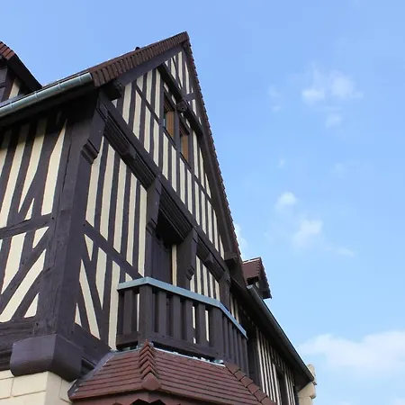 Aux Portes De Rouen Frühstückspension *